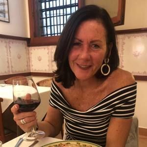 Meet your Posher, Sharon